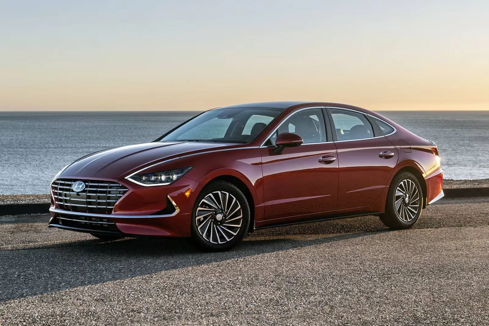 Hyundai Sonata Limited Hybrid