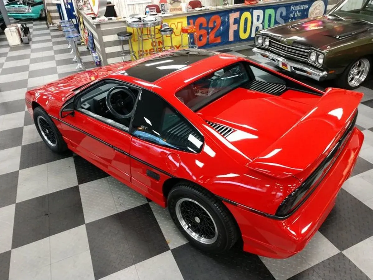 Pontiac Fiero Trike Único en Subasta