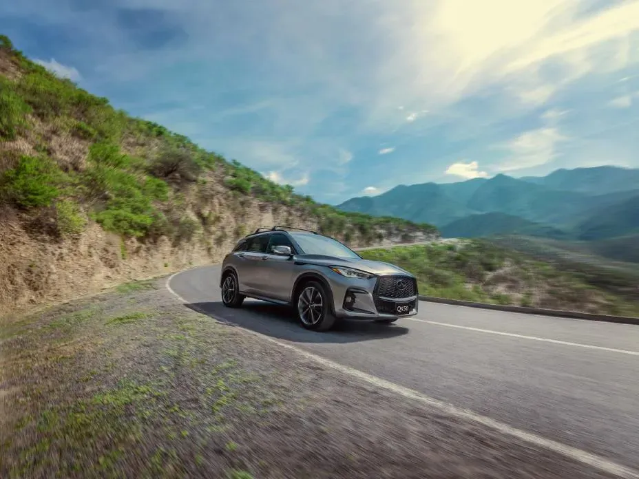 INFINITI: Lujo Japonés y Confiabilidad Duradera