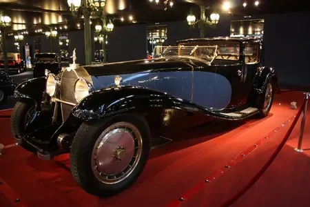 Sorprendente de Napoleón y los Autos en Europa
