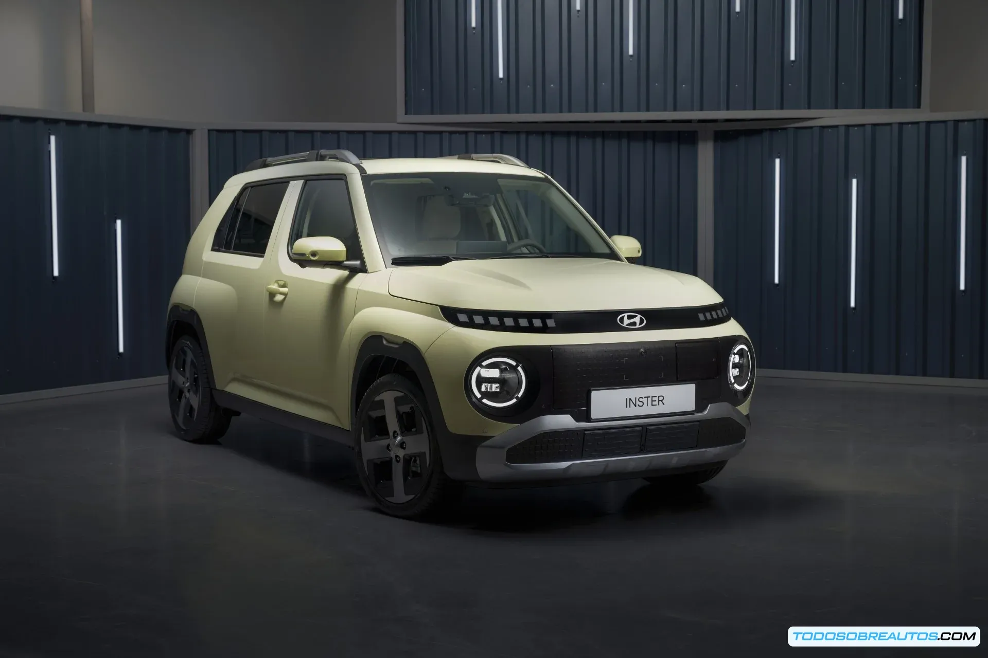 Imagen gráfica representando la bonificación de 800€ o un Hyundai eléctrico con un destaque en la oferta.