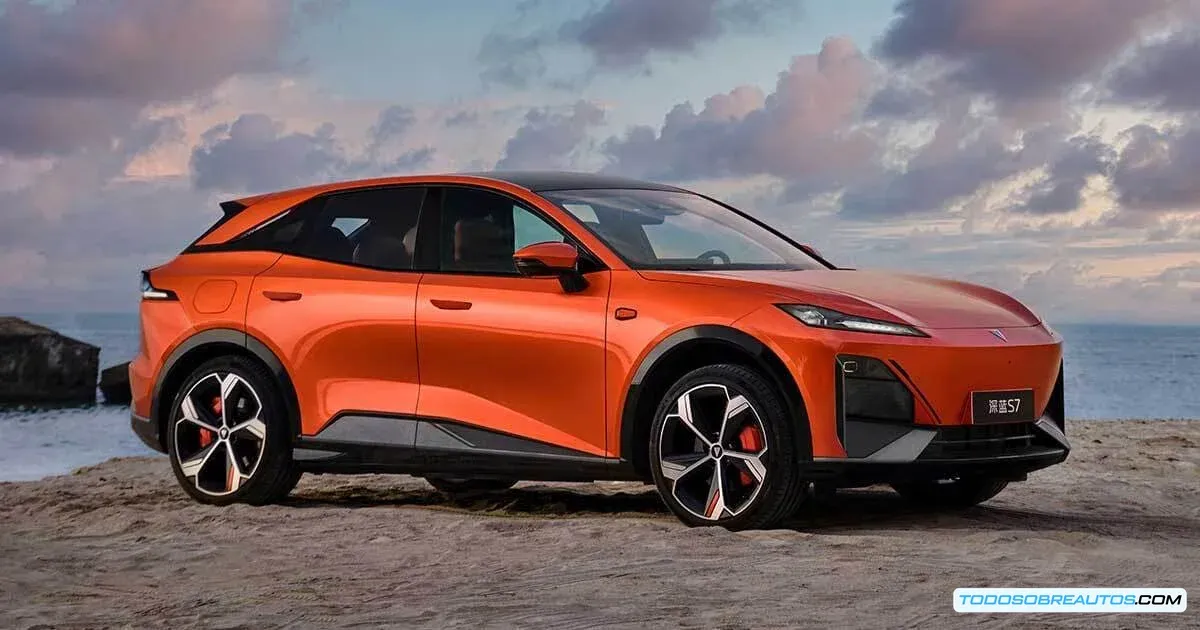 Imagen de un vehículo eléctrico Deepal, mostrando su diseño futurista.
