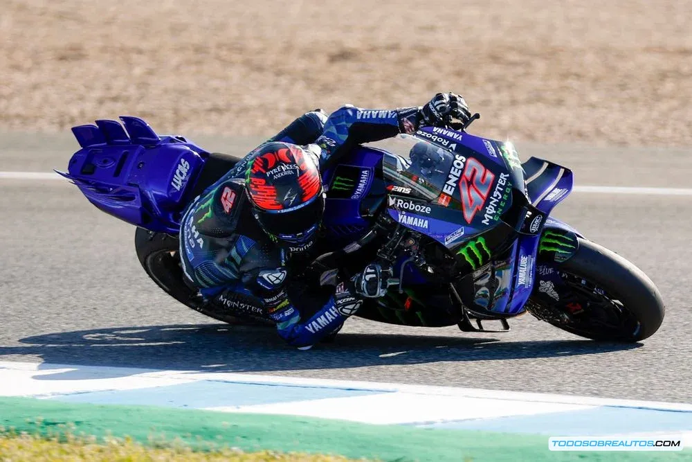 Alex Rins durante los test de Jerez (imagen ilustrativa del ambiente positivo).