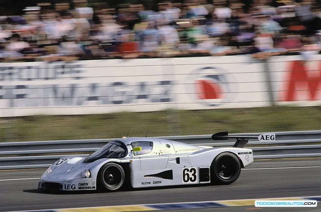 Comparación de autos de Le Mans de diferentes épocas.