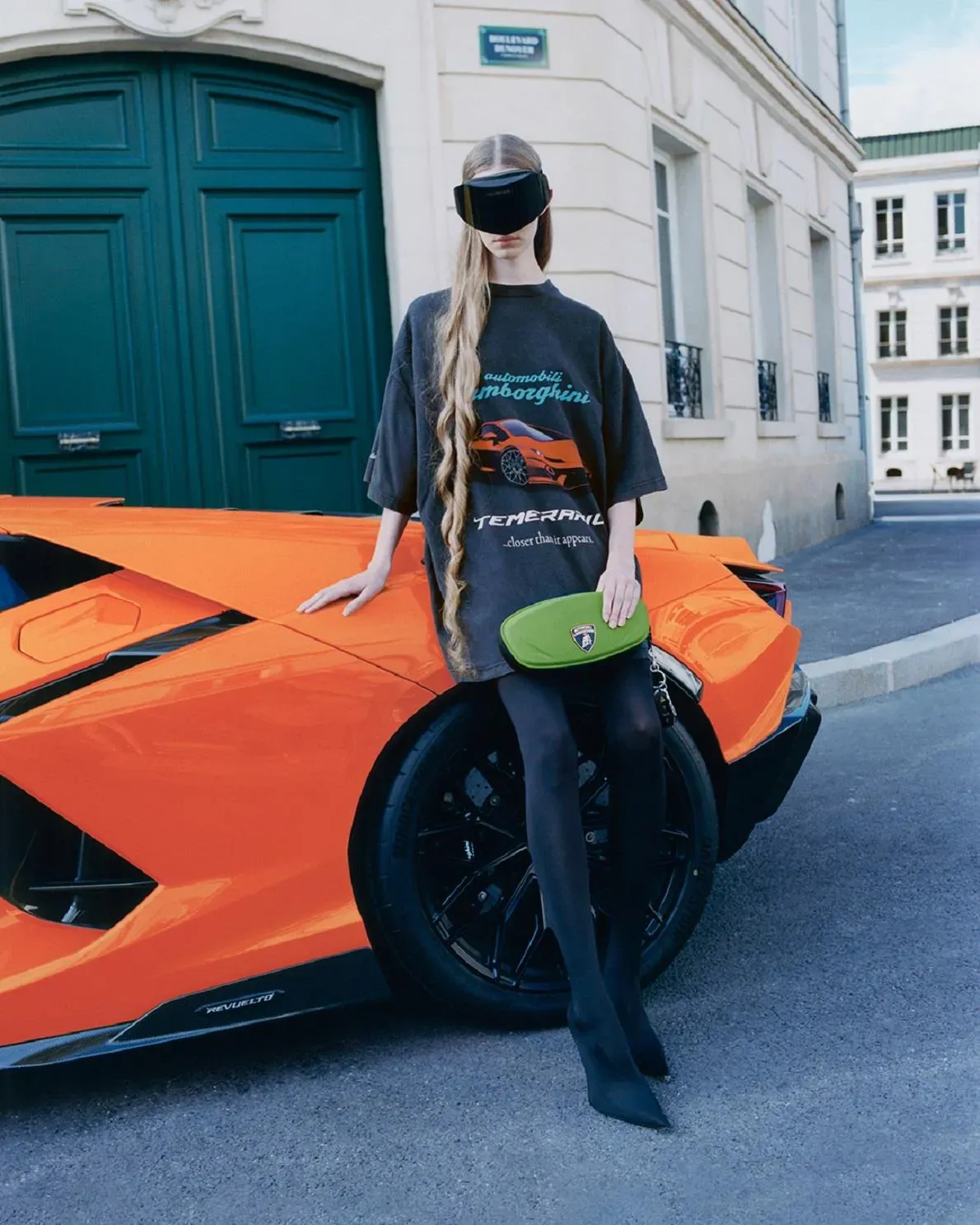 Fusión Balenciaga y Automobili Lamborghini