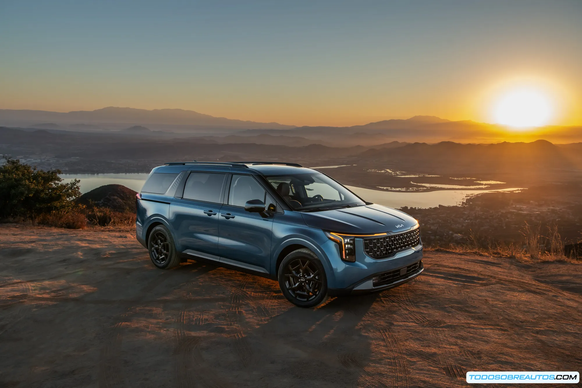 Kia Carnival, mostrando un modelo con buen valor de reventa.