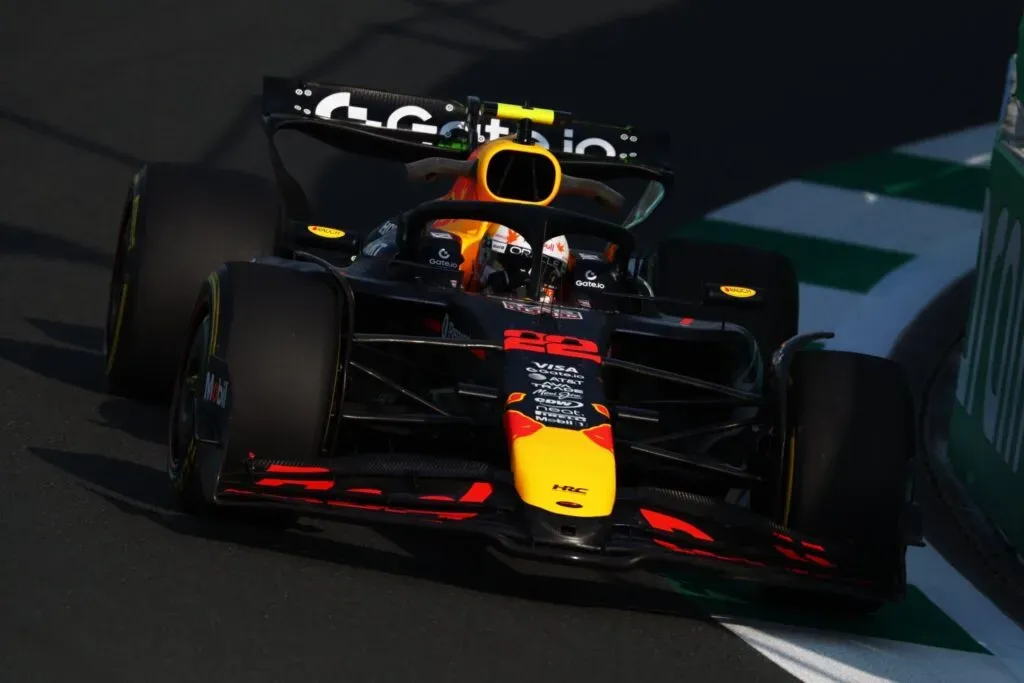 Yuki Tsunoda Impresiona en Test con Red Bull RB19