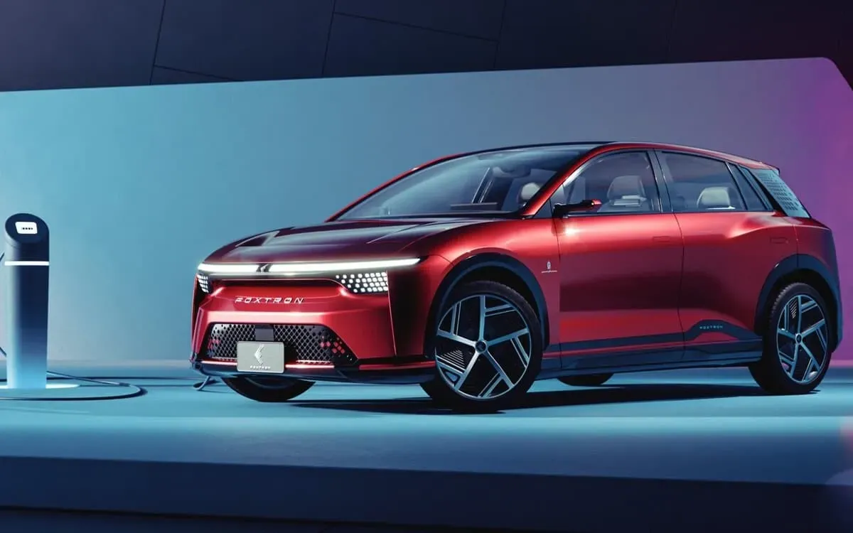 Mitsubishi prepara SUV eléctrico con base Nissan Leaf