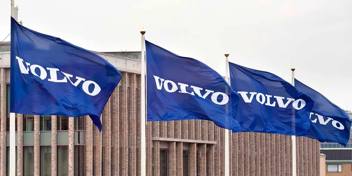 Volvo Replantea Estrategia de Electrificación