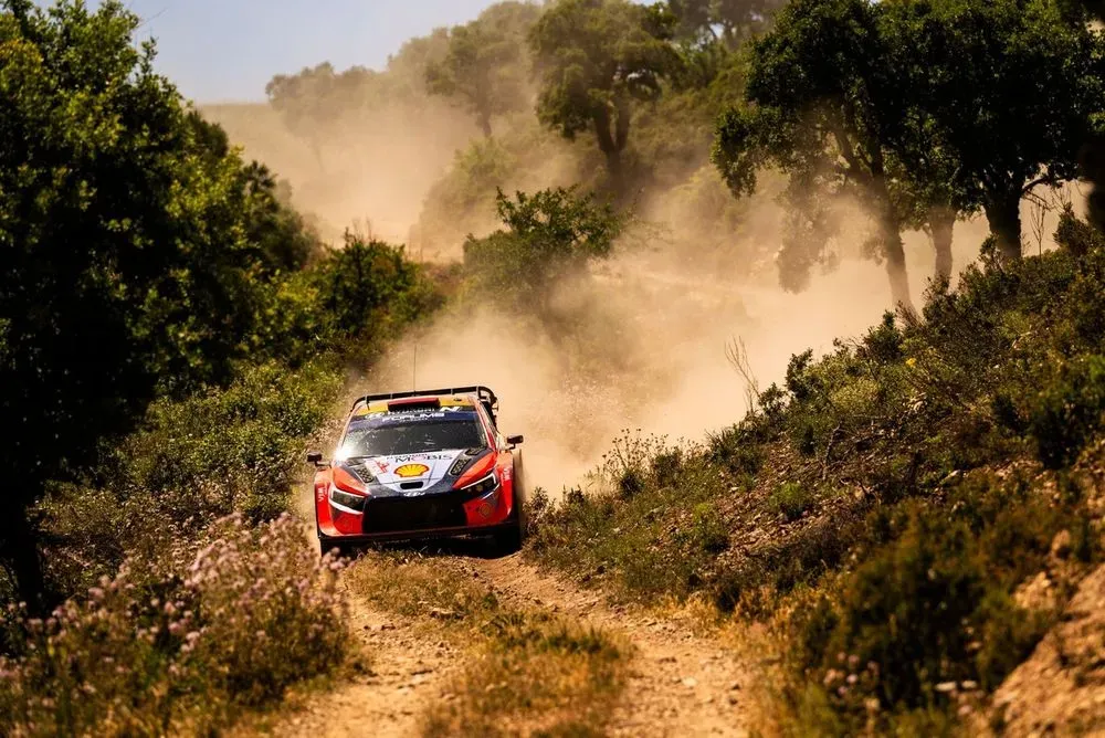 Imagen que representa la incertidumbre o el debate sobre el futuro del WRC.