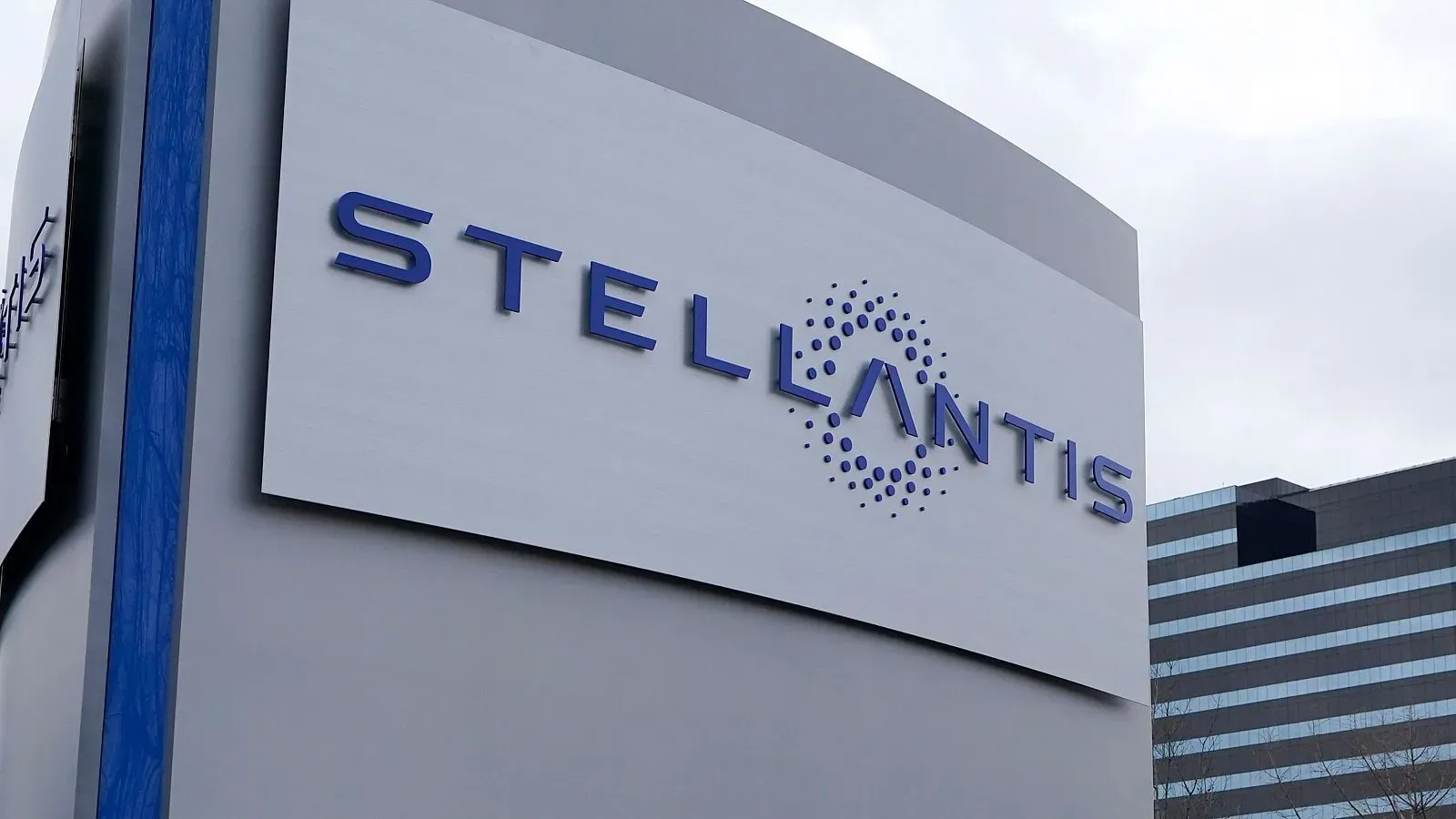 Stellantis Critican Aranceles Autos EEUU-UK
