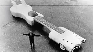 Subastado Cadillac Guitarra de Elvis Presley