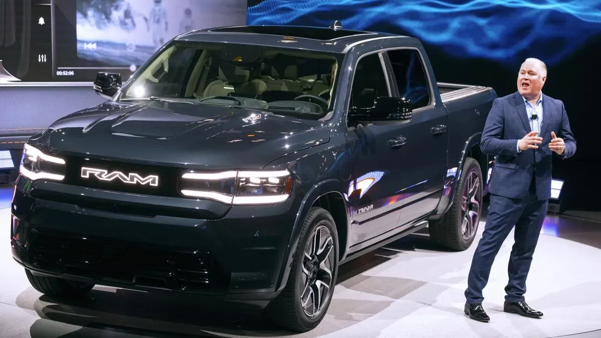 RAM Pick-Up Eléctrica Secreta