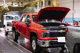 GM Reduce Producción del Chevy Silverado en Canadá