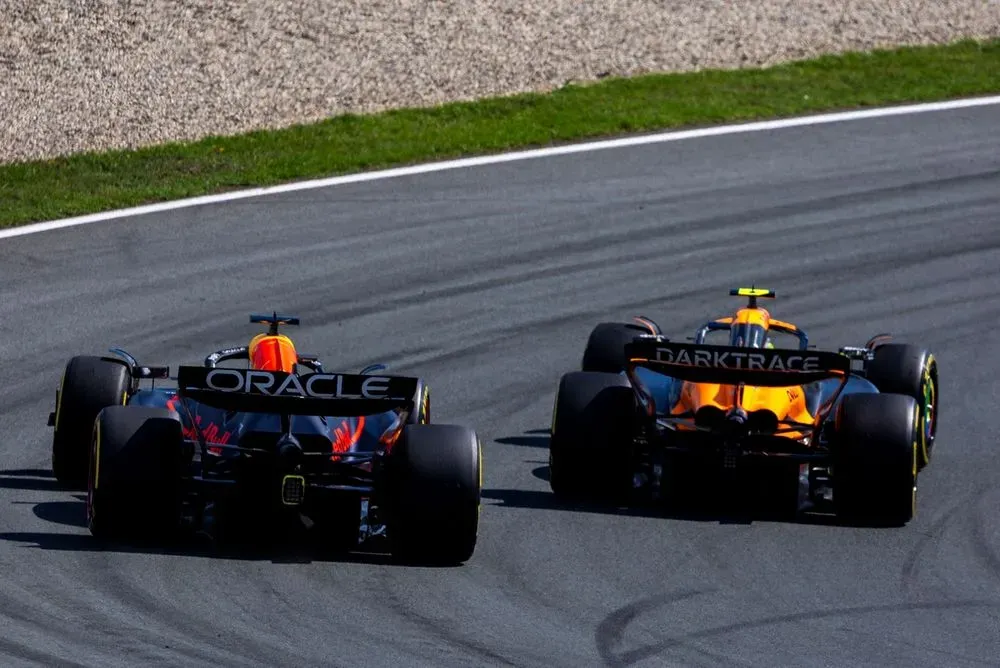 Red Bull vs McLaren