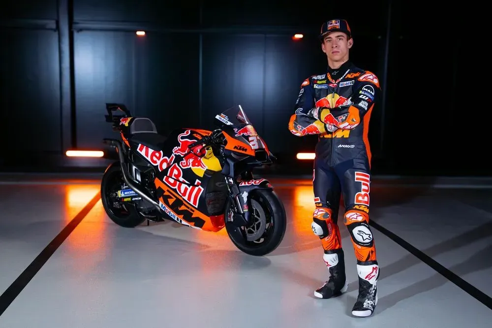 Pedro Acosta Evalúa Mejoras de KTM en Test de Jerez 2025