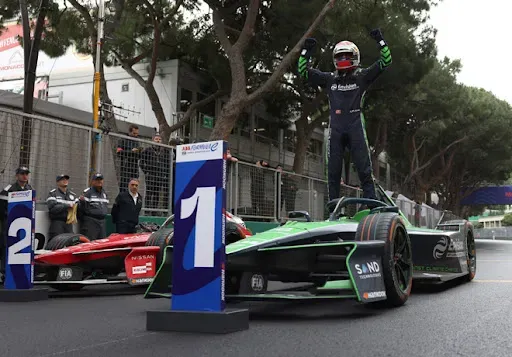 Victoria Histórica de Buemi en Fórmula E Mónaco 2025