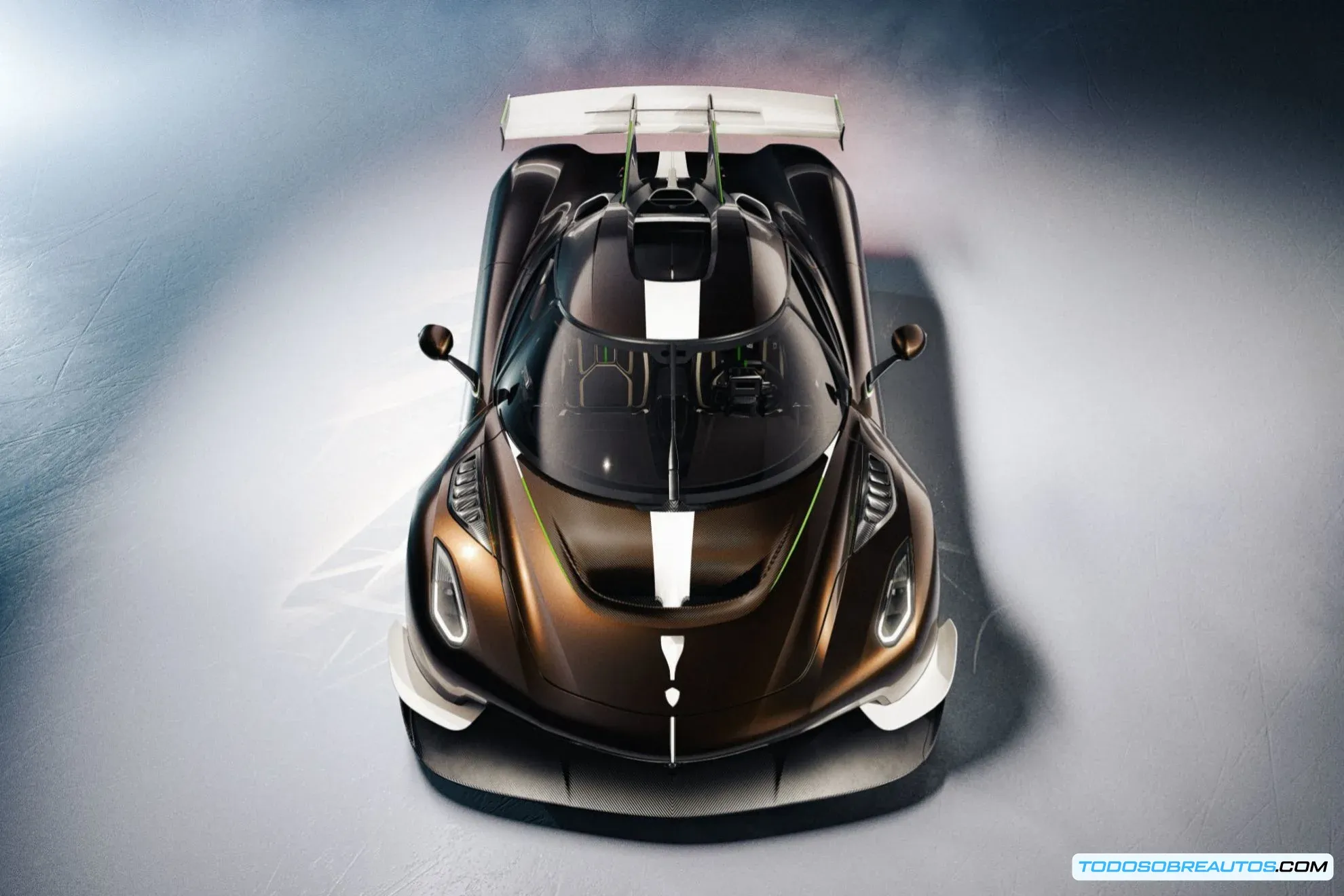 Imagen que muestra el alerón trasero activo y el difusor del Koenigsegg Sadair