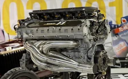 Adiós al V8