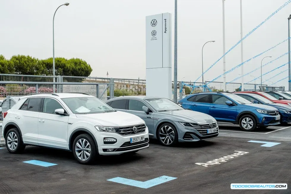 Logo Volkswagen Approved o imagen representando confianza y respaldo.