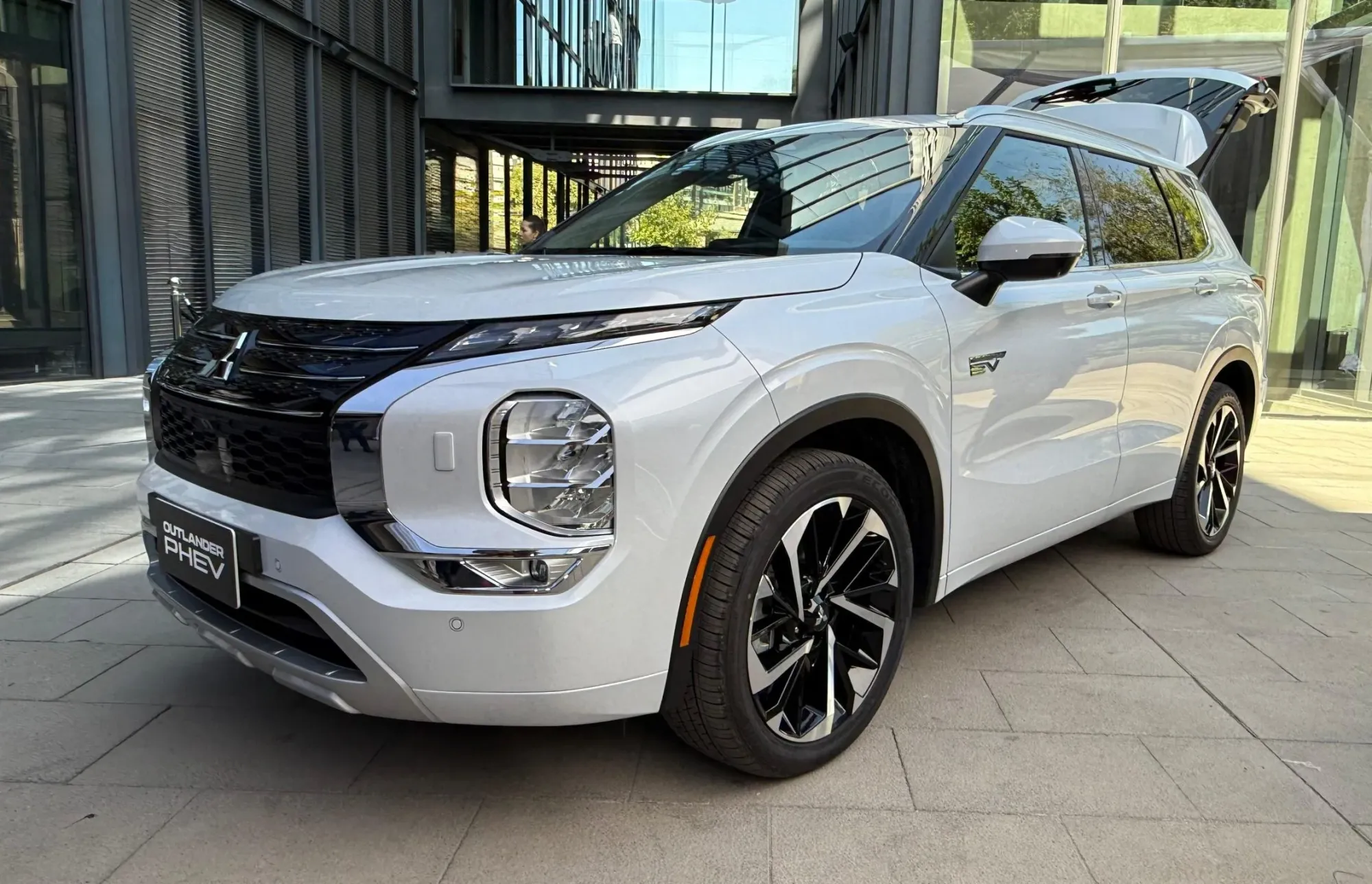 (PHEV)