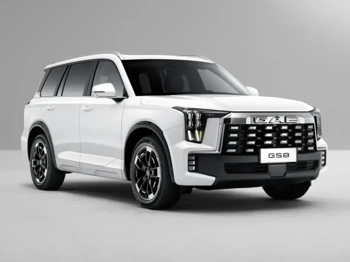 JAC Traveller PHEV 2026 Blanco Comodo Cuatro Puerta