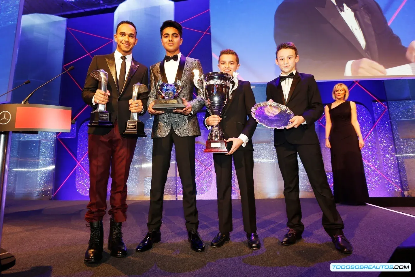 Imagen de Lewis Hamilton y Lando Norris, representando la nueva generación y la continuidad de la leyenda.