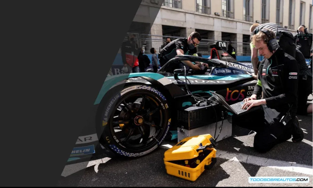 Logotipo del equipo Jaguar TCS Racing