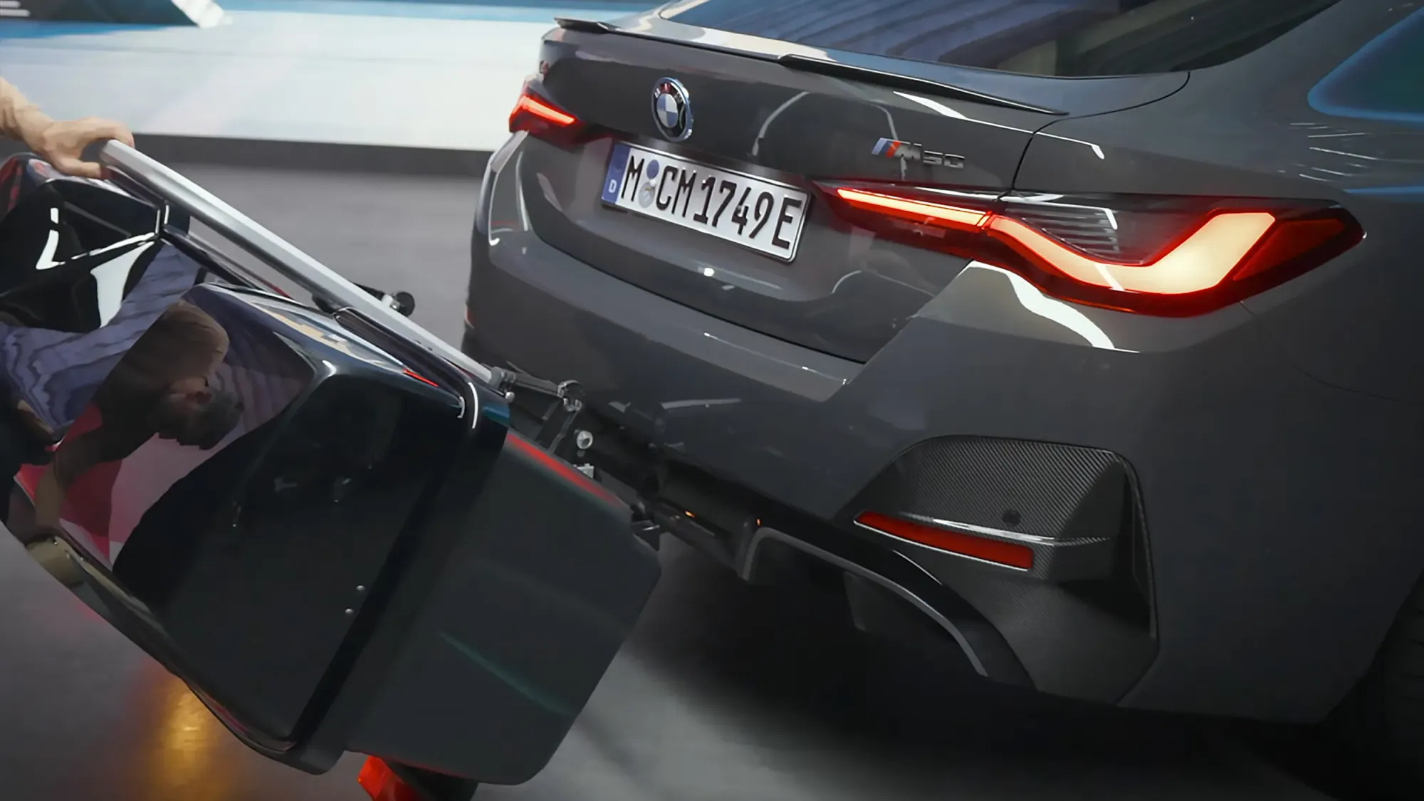 BMW Transport Box