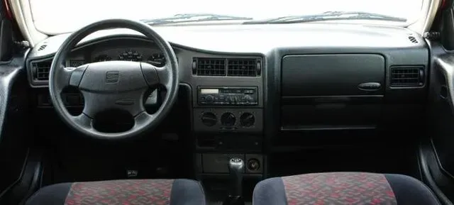 SEAT Toledo Vario prototipo familiar Interior Del Vehículo