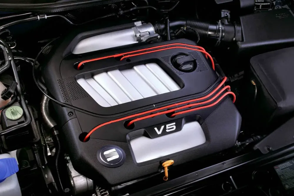 Un Enfoque Mas Visual Referente Al Motor VR5 de Volkswagen