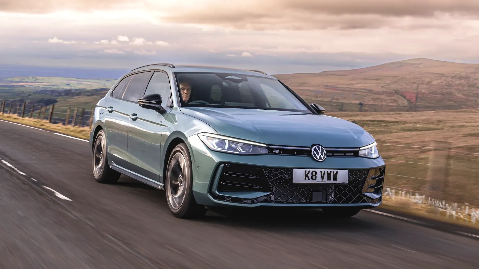Volkswagen Passat eHybrid 2025 Buen Rendimiento De Vehículo