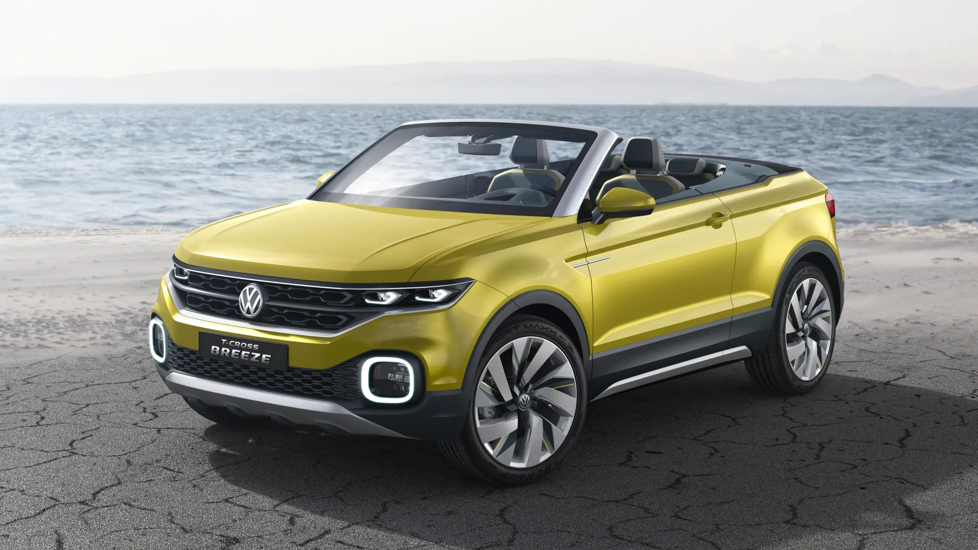 SUV a Roadster Volkswagen Amarillo Pequeño