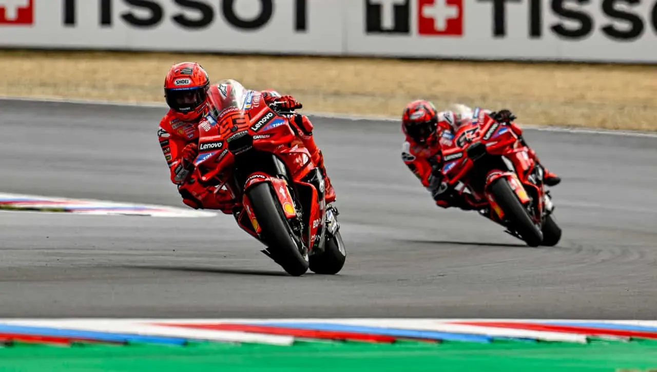 MotoGP 2025 GP de la República Checa Resultado y resumen de la carrera sprint en Brno