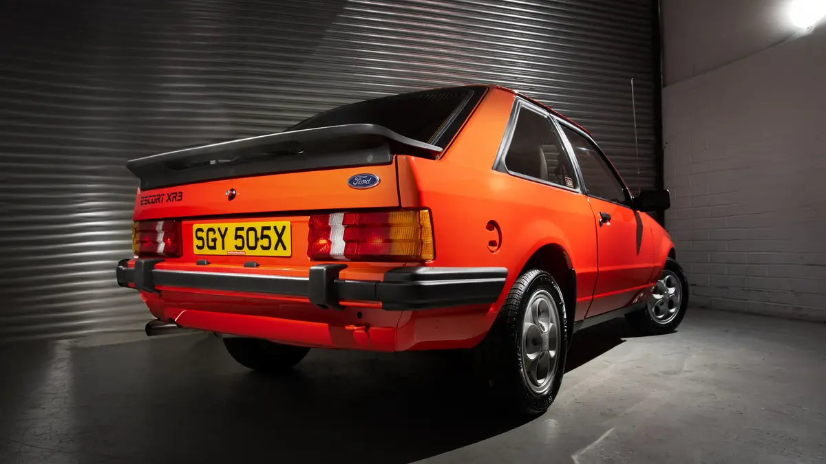 Ford Escort 2026 Vehículo Naranja