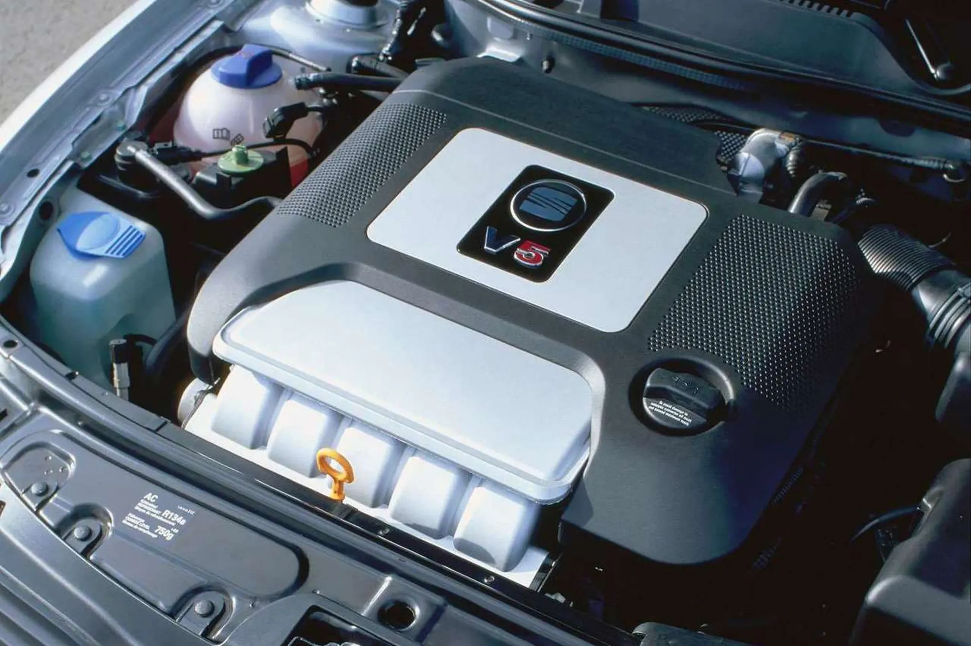 Aqui Podemos Observar El Motor VR5 De Un Volkswagen