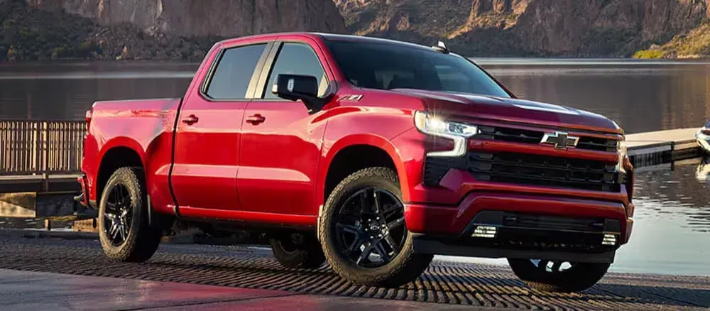 Vehículo Rojo Y Comodo Chevy Silverado 2025