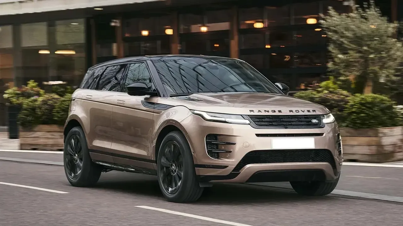 Range Rover Vehiculo en la carretera