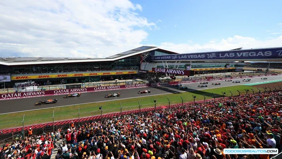 Imagen: Logo de Fox Sports o una imagen de un evento de F1 transmitido por Fox Sports.