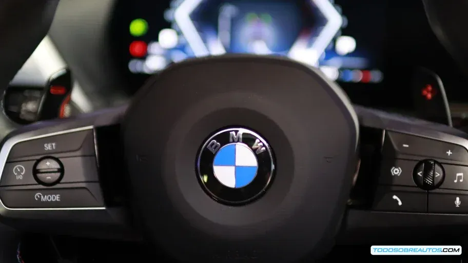 Motor del BMW M135 xDrive 2025