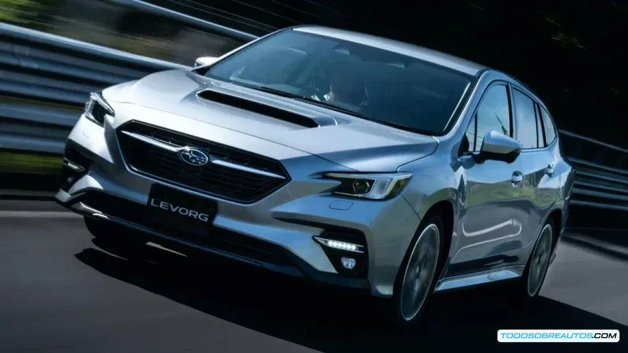 Imagen que muestra detalles del diseño exterior del Subaru WRX SportWagon 2026, como las líneas y la parrilla.