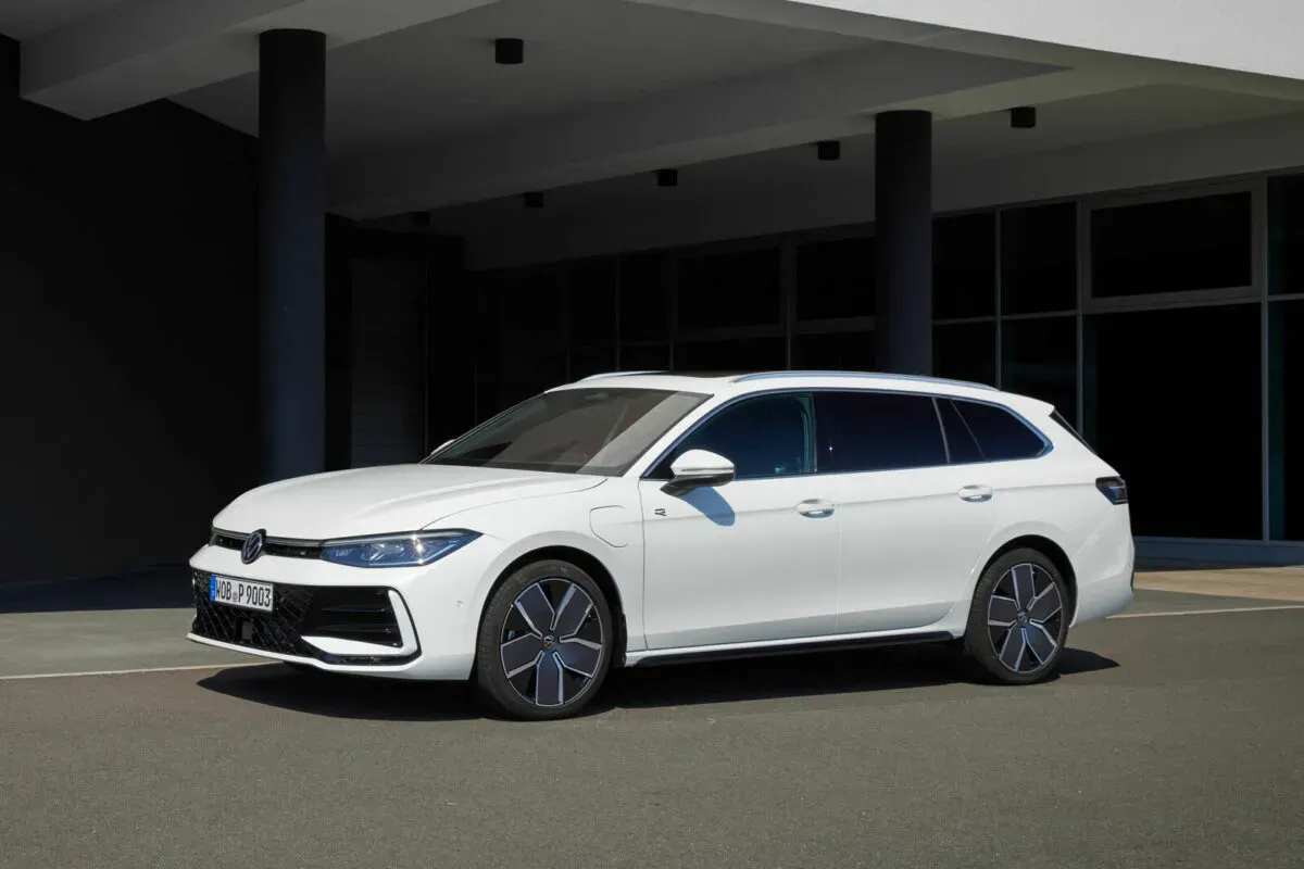 Volkswagen Passat Variant (2024)