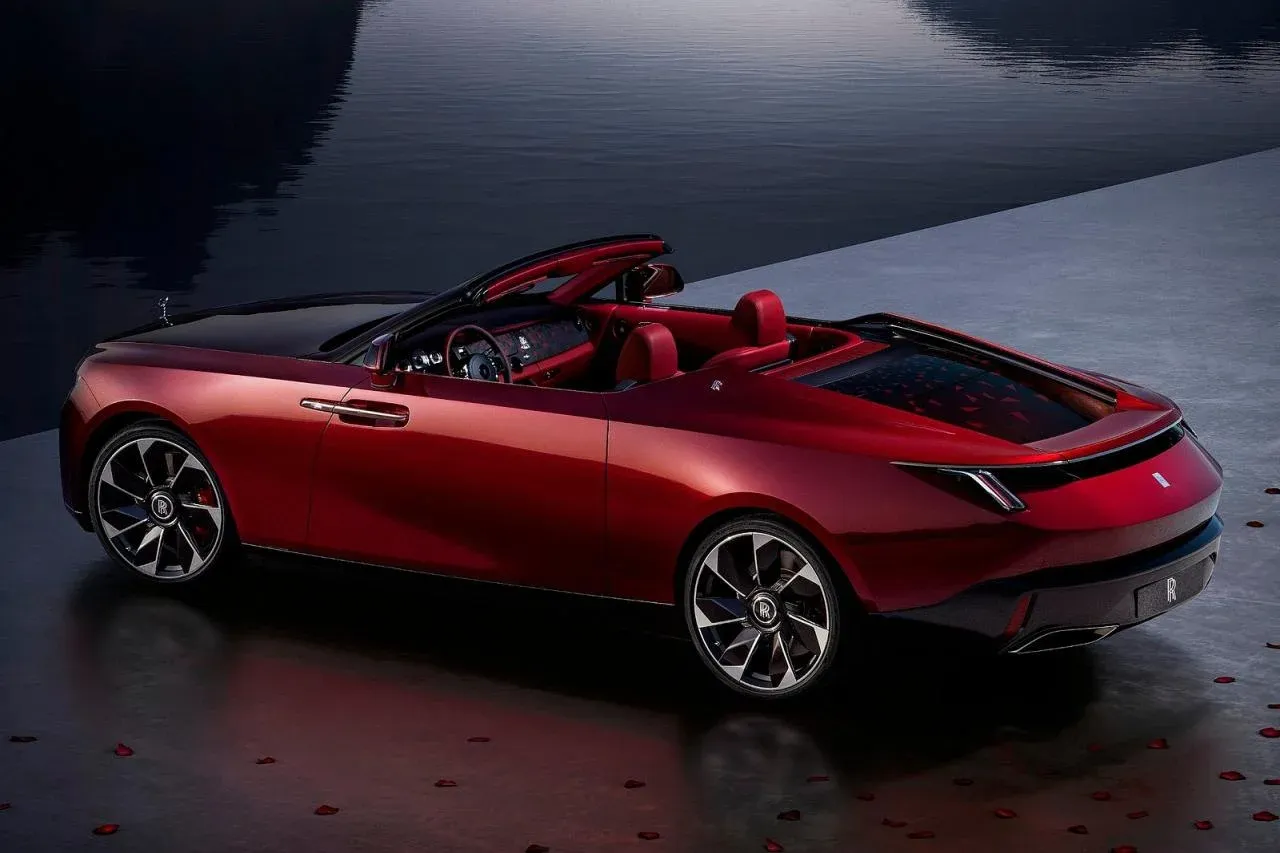 Rolls-Royce Droptail vehículo Rojo