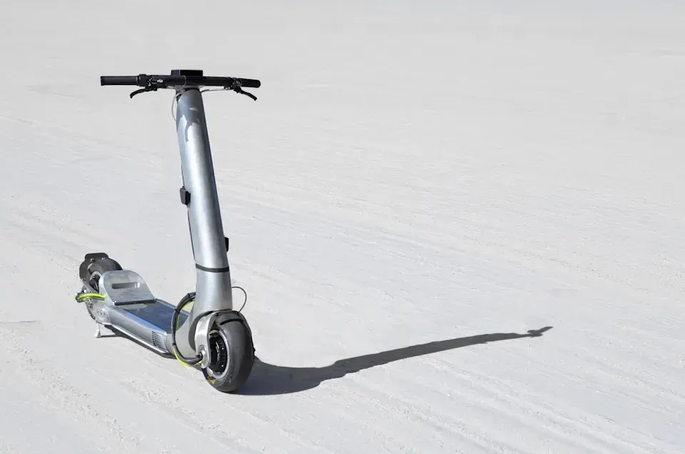 El patinete eléctrico más rápido del mundo 