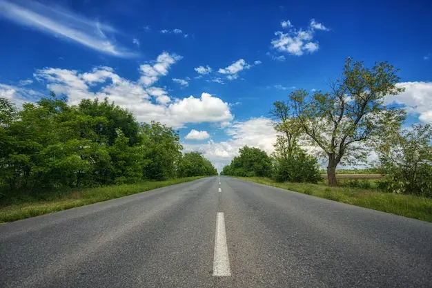 Vista de la carretera en una vía