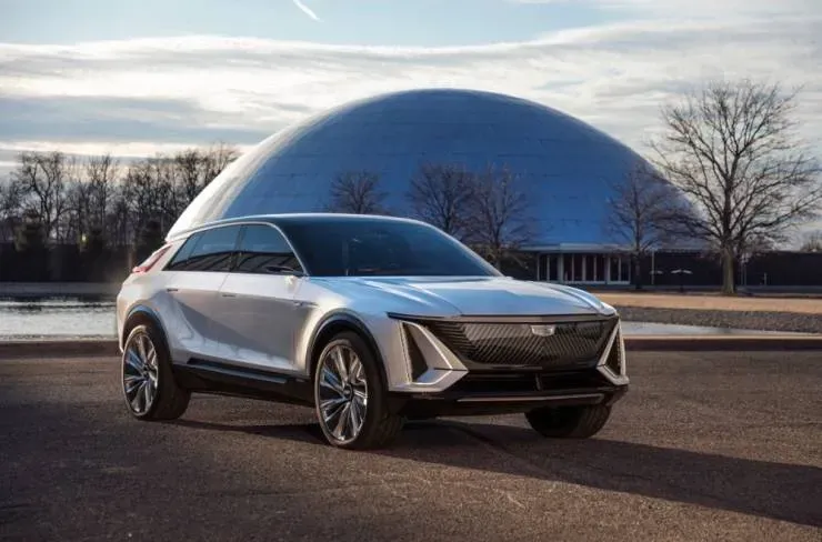 GM impulsa inversiones para liderar la carrera de vehículos eléctricos