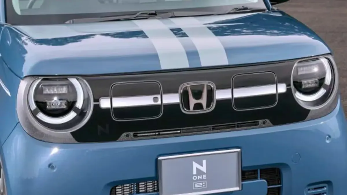 Honda N-One e Parte Frontal Del Vehículo