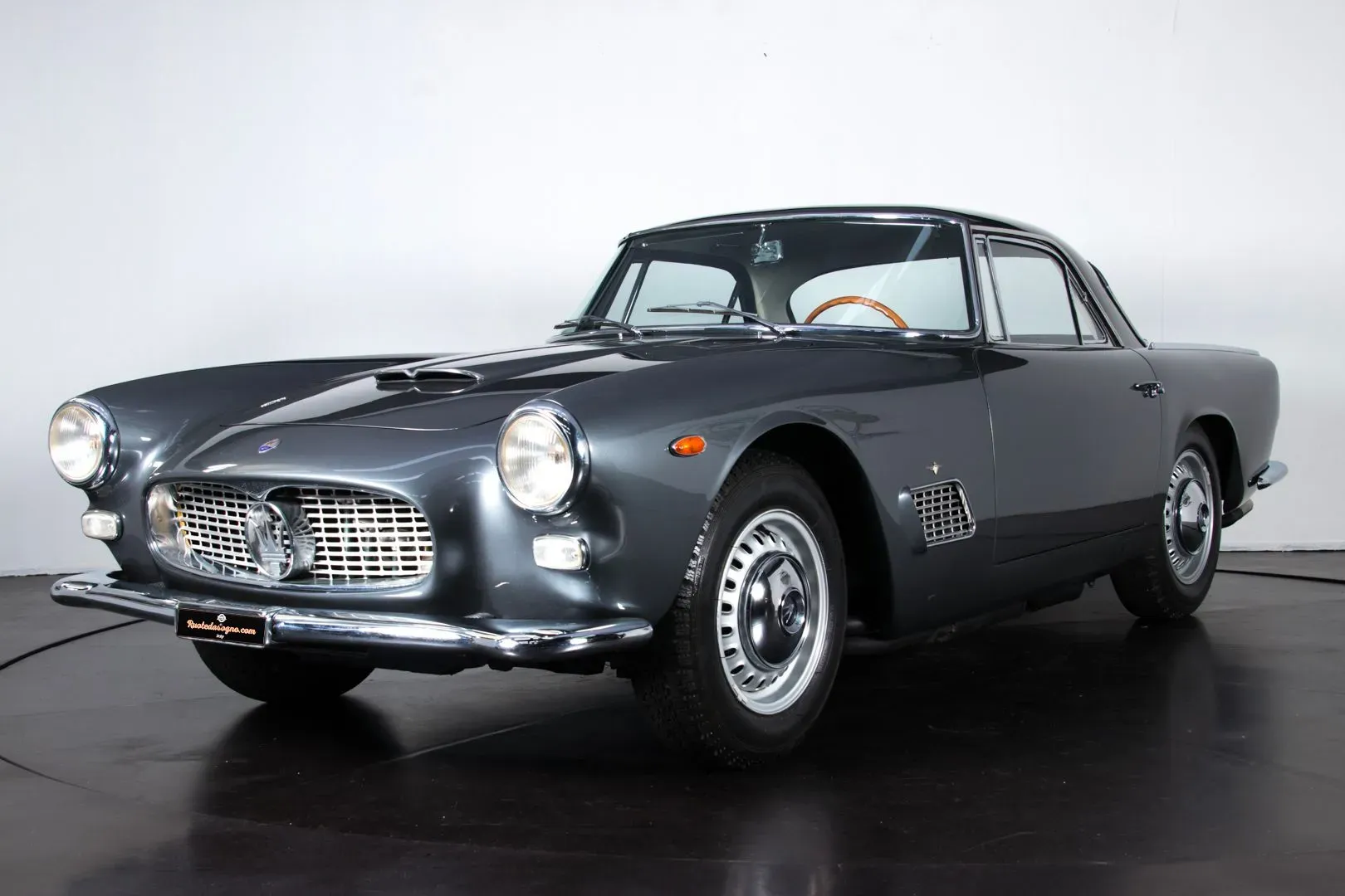 Maserati 3500 GT Vehículo Negro