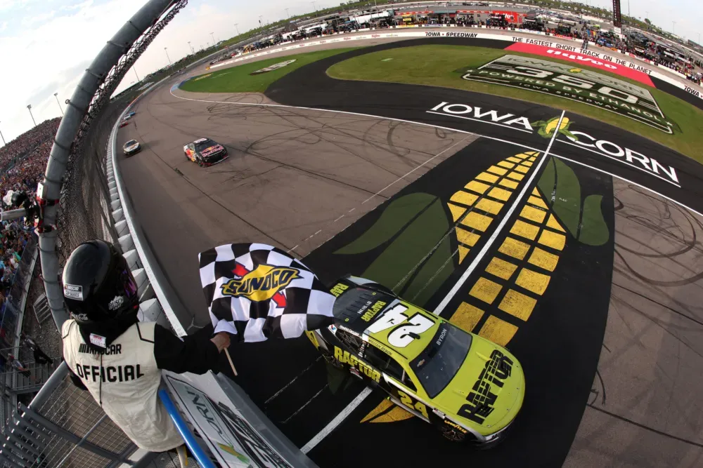 NASCAR Iowa results