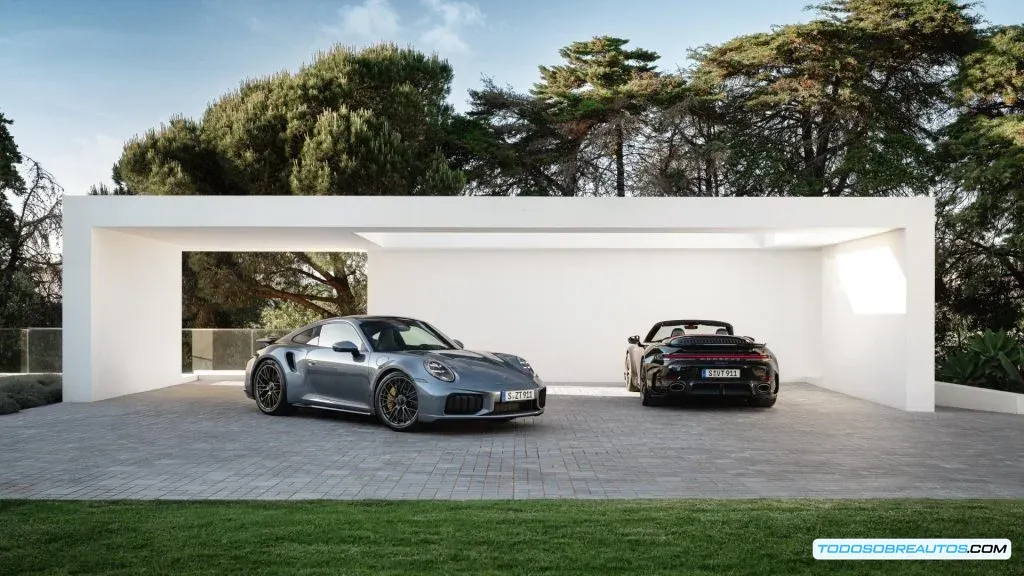 Primer plano de los detalles de diseño y aerodinámica del Porsche 911 Turbo S T-Hybrid.